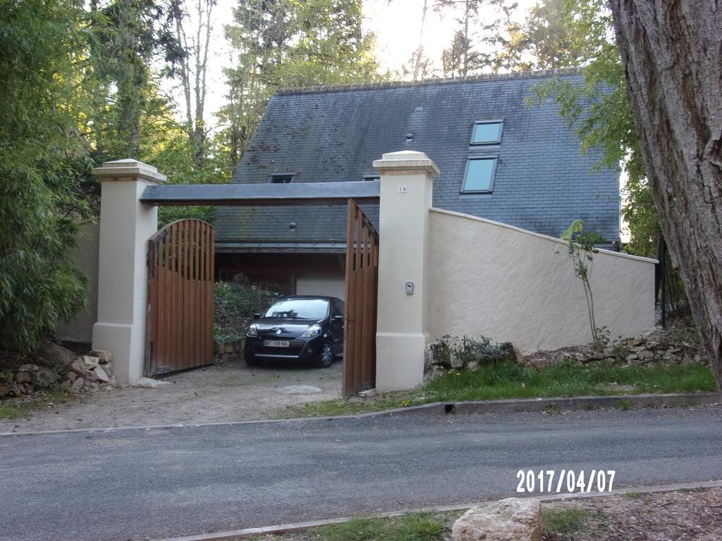 Maison Bois Alaska Rochecorbon Extérieur photo